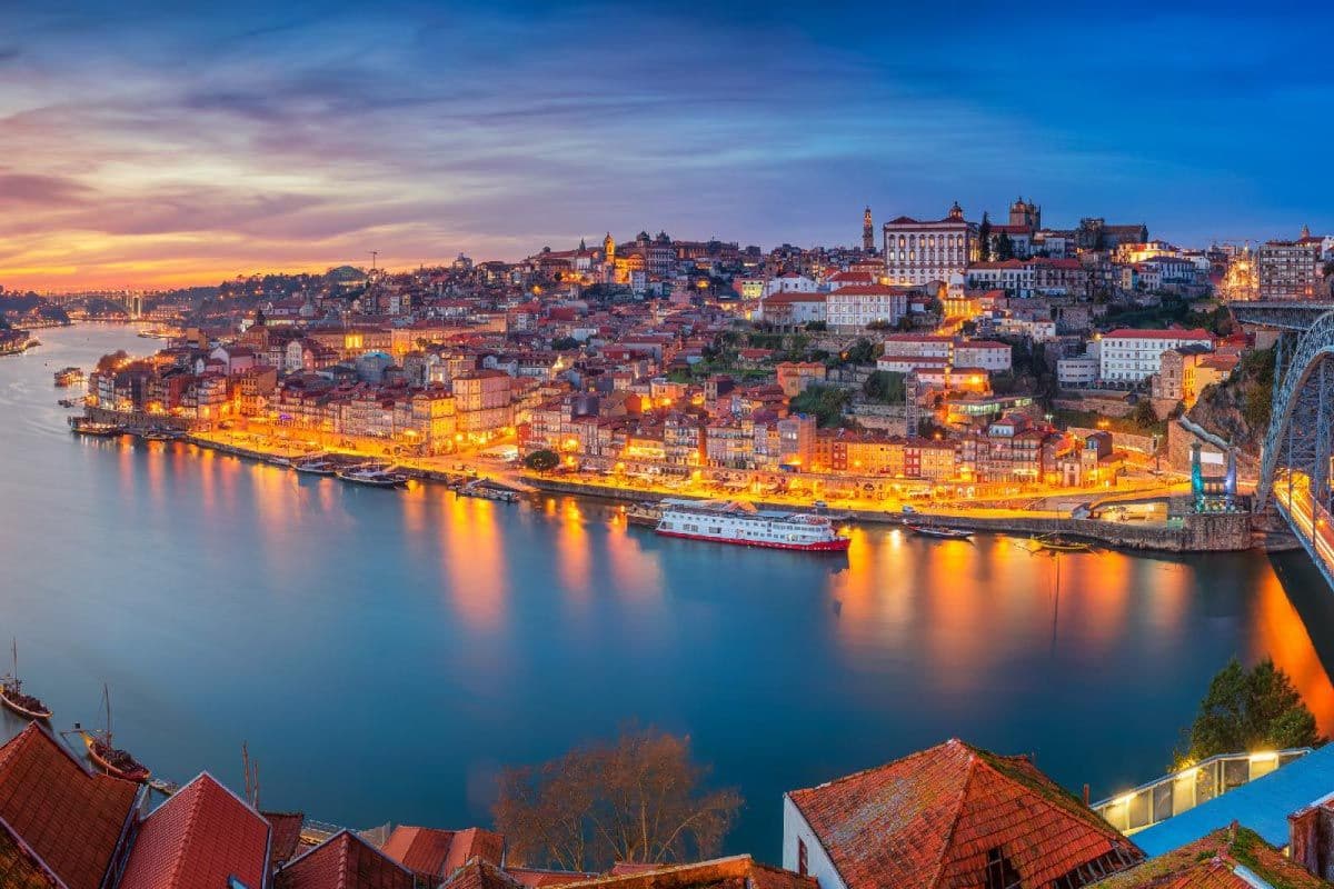 Porto, Portugal, waterfront cityscape at dusk, perfect for corporate events and incentive trips.
