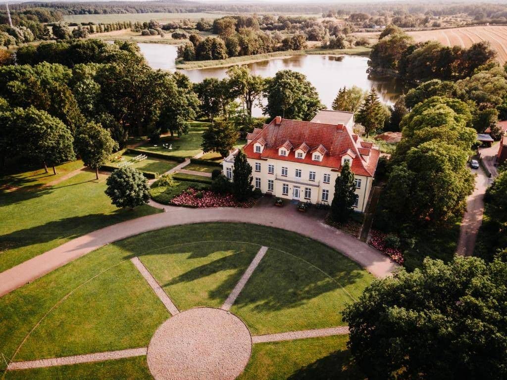 Gutshaus am See - Gut Gremmelin