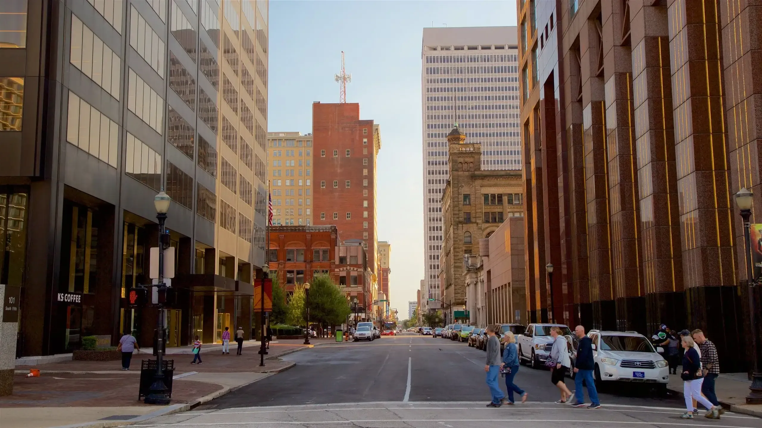 Rent meeting rooms for business in Louisville