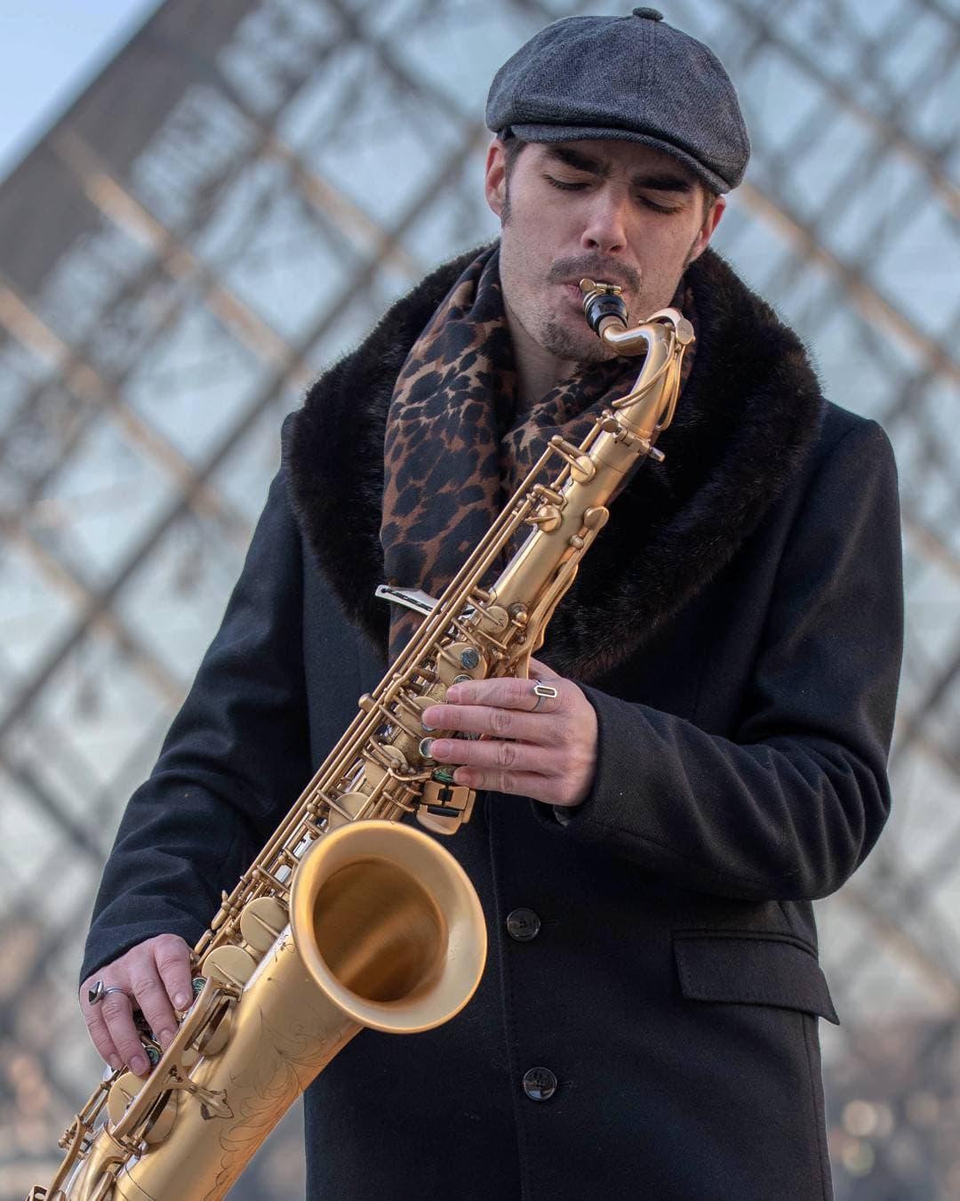 SAXONARA en Louvre de París