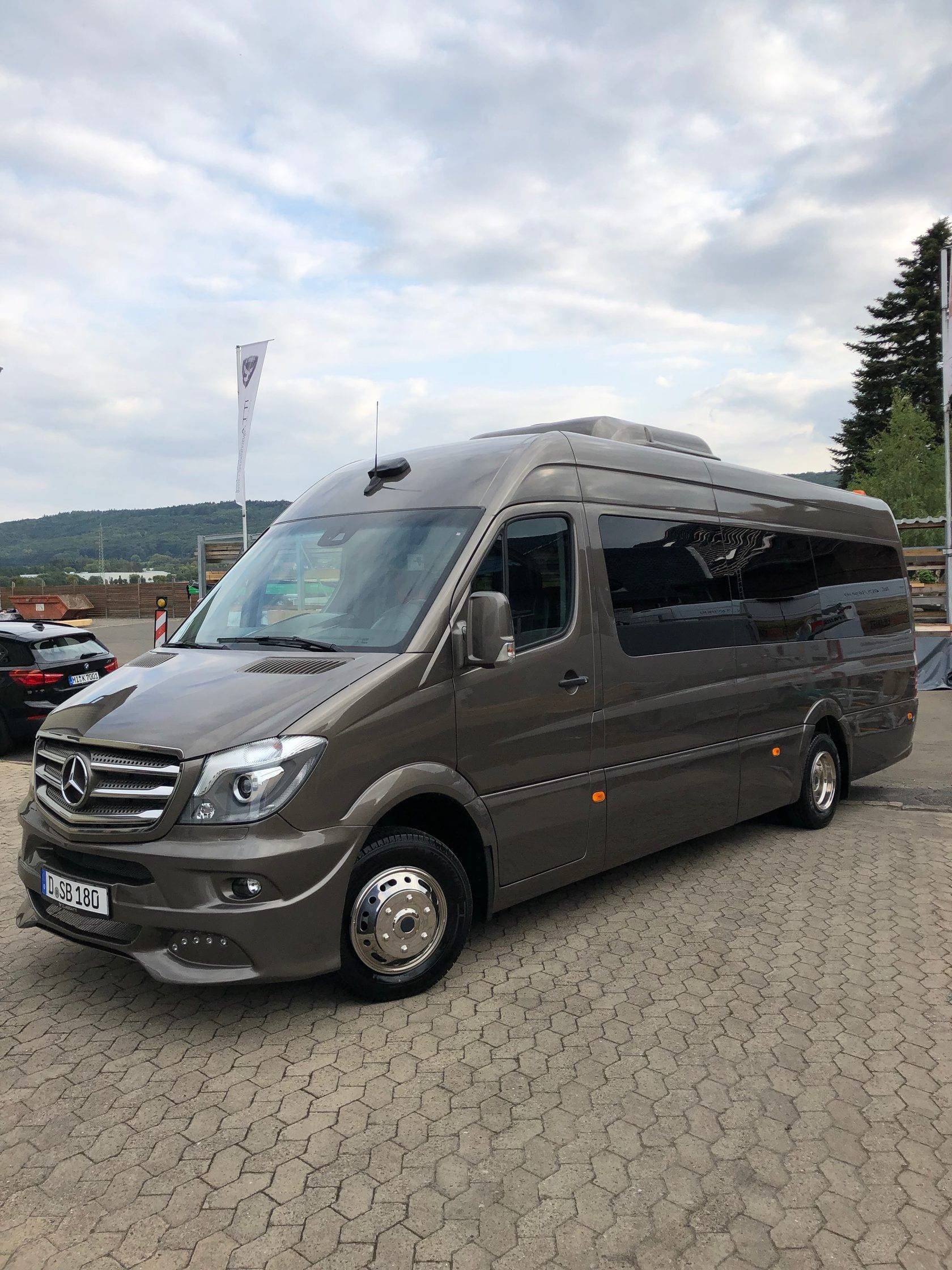 Düssel-Shuttle-Service GmbH 1