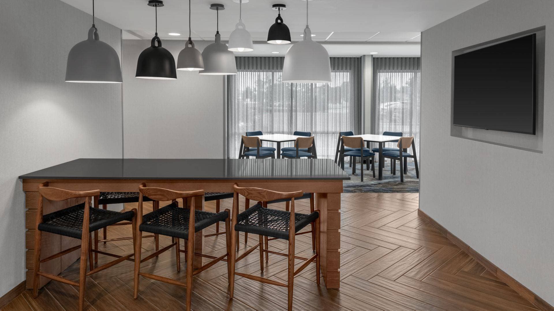 Breakfast Sitting Area