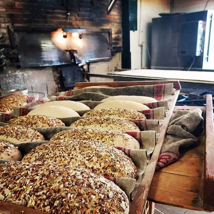 Boulangerie L'arbre á Pain 1