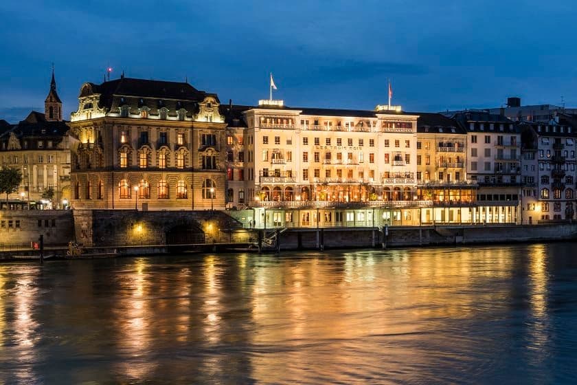 L'Hotel Les Trois Rois 1