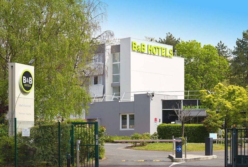B&B HOTEL Cergy Port  1