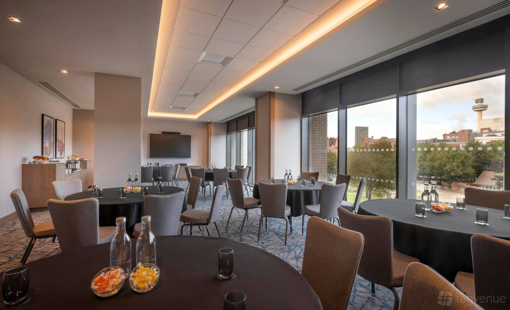 Albert Suite