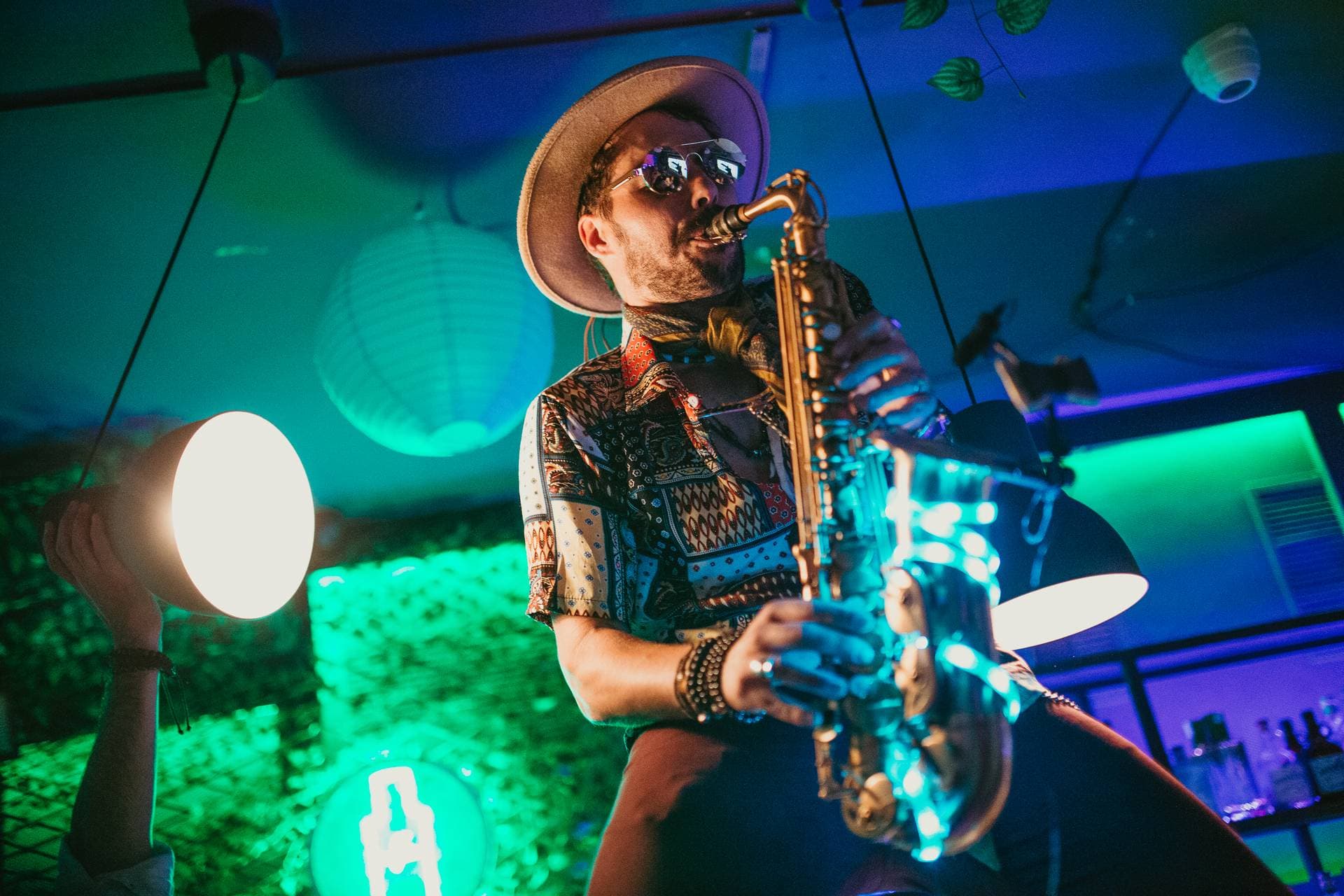 SAXONARA - Saxofonista 1