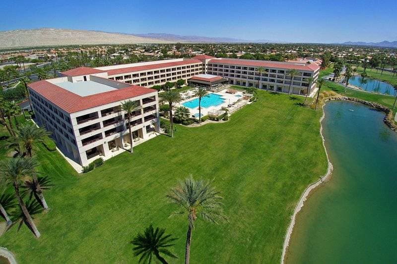 photo de DoubleTree by Hilton Hotel Golf Resort Palm Springs