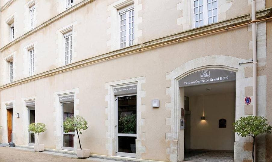  Best Western Poitiers Centre Le Grand Hôtel 1