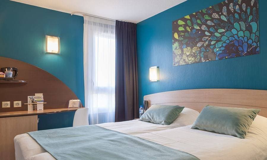 Hôtel Kyriad Niort Espace Mendès France 13