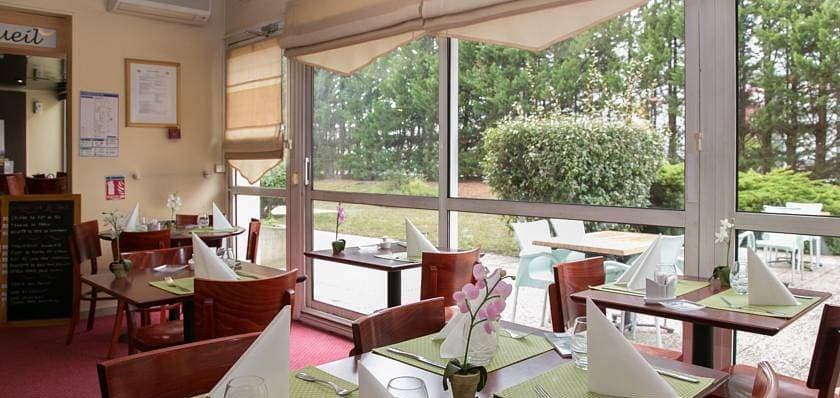 Brit Hotel Bordeaux Aéroport - Le Soretel 2