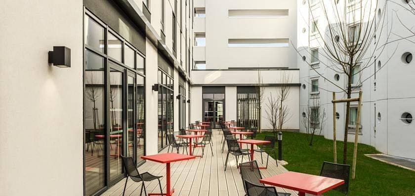 Ibis Paris Coeur d'Orly Airport 4