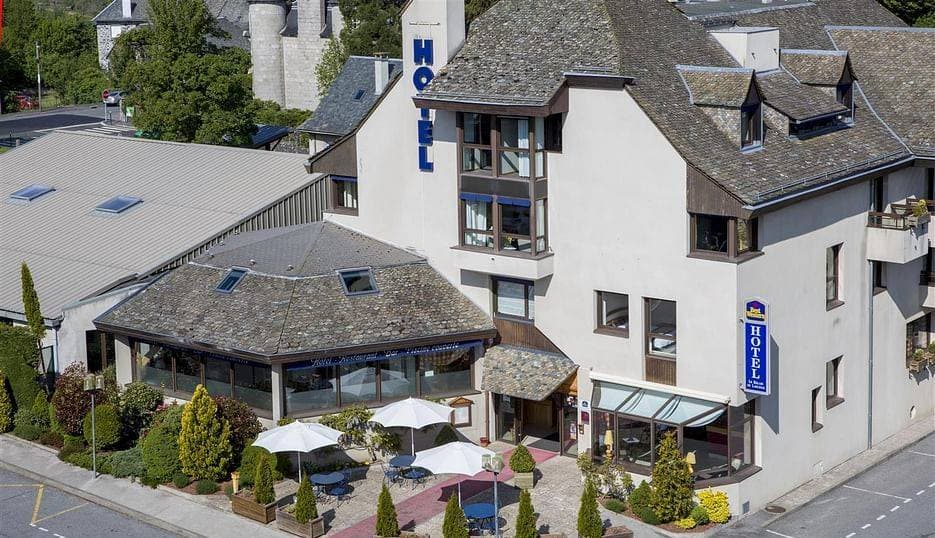 Best Western Le Relais de Laguiole Hotel & Spa 2