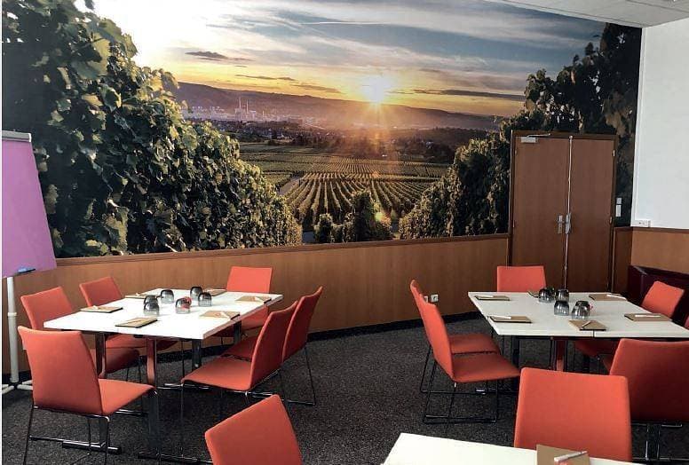 Best Western Plus Paris Saclay 26