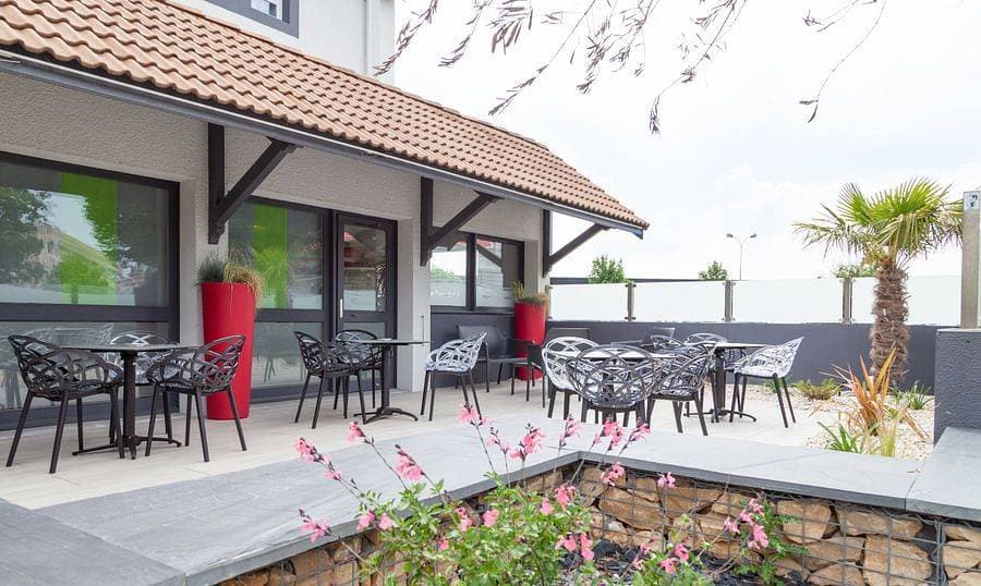Hôtel Kyriad Niort Espace Mendès France 4