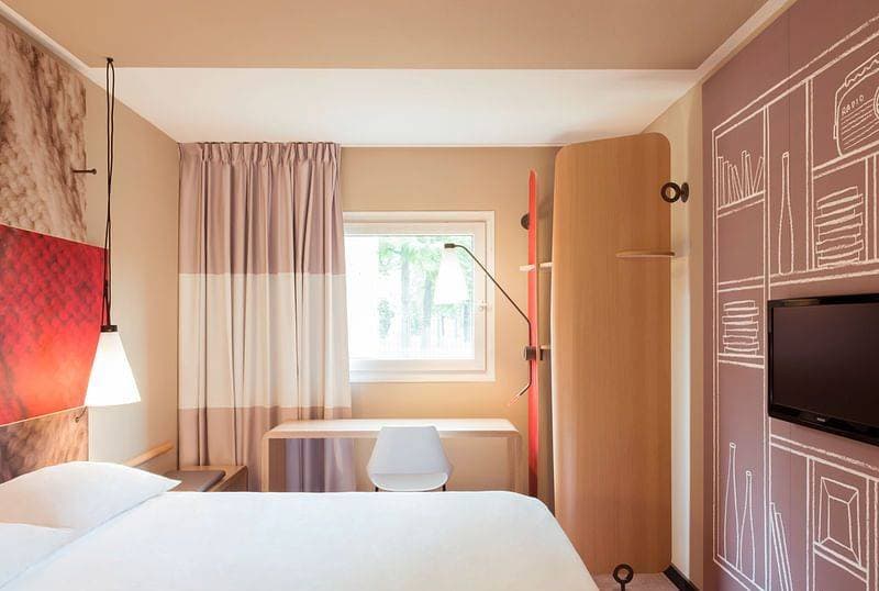 Ibis Lyon Carré de Soie 7