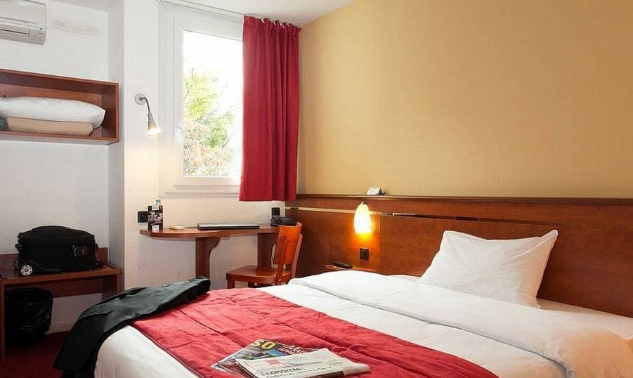 Brit Hotel Bordeaux Aéroport - Le Soretel 4