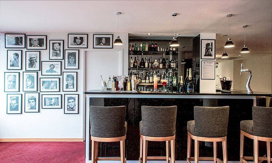 FOREST HILL PARIS MEUDON-VELIZY★★★★ 6