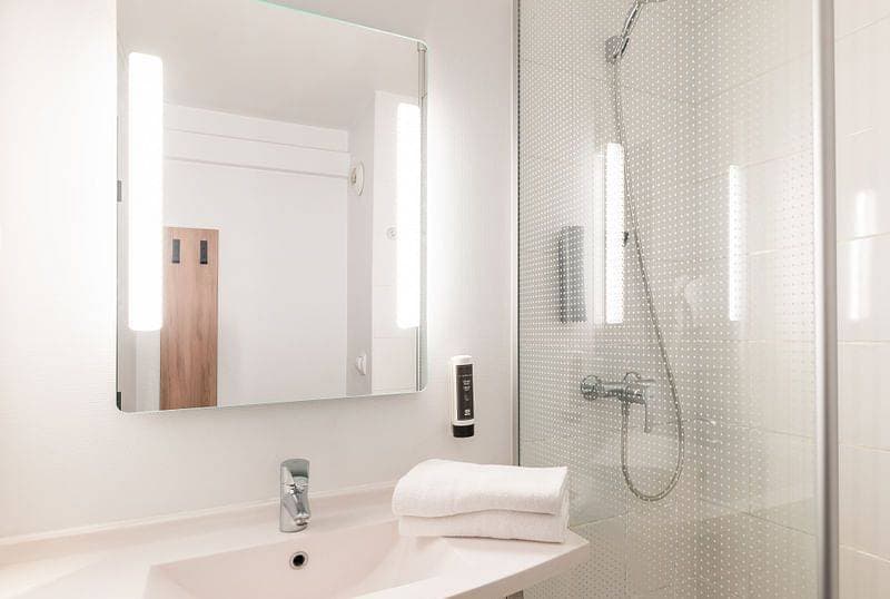 B&B Hôtel Lyon Eurexpo Bron 23