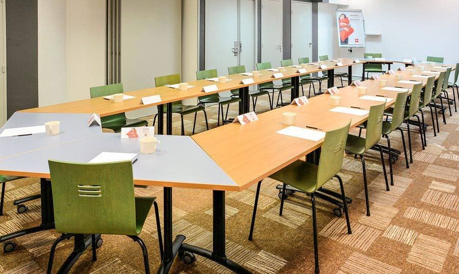 B&B Hôtel Lyon Eurexpo Bron 6