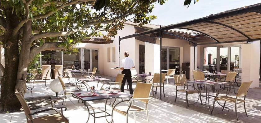 Golden Tulip Avignon Le Paradou 3