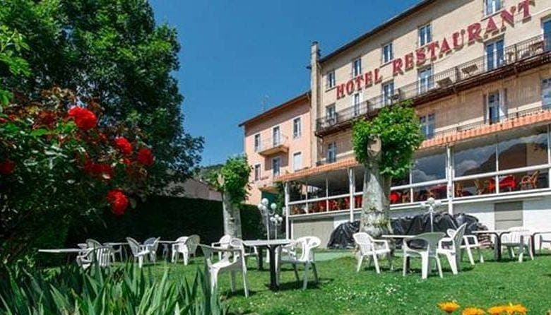 Logis Hostellerie de la Poste 1