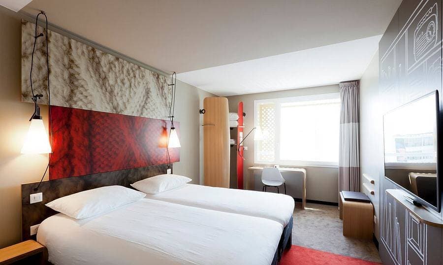 Ibis Lyon Carré de Soie 8