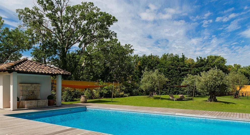 Best Western Plus Le Lavarin 2