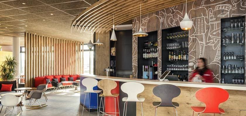 Ibis Paris Coeur d'Orly Airport 8