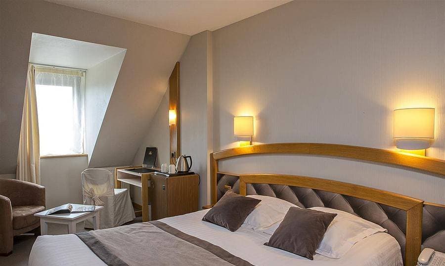 Best Western Le Relais de Laguiole Hotel & Spa 10