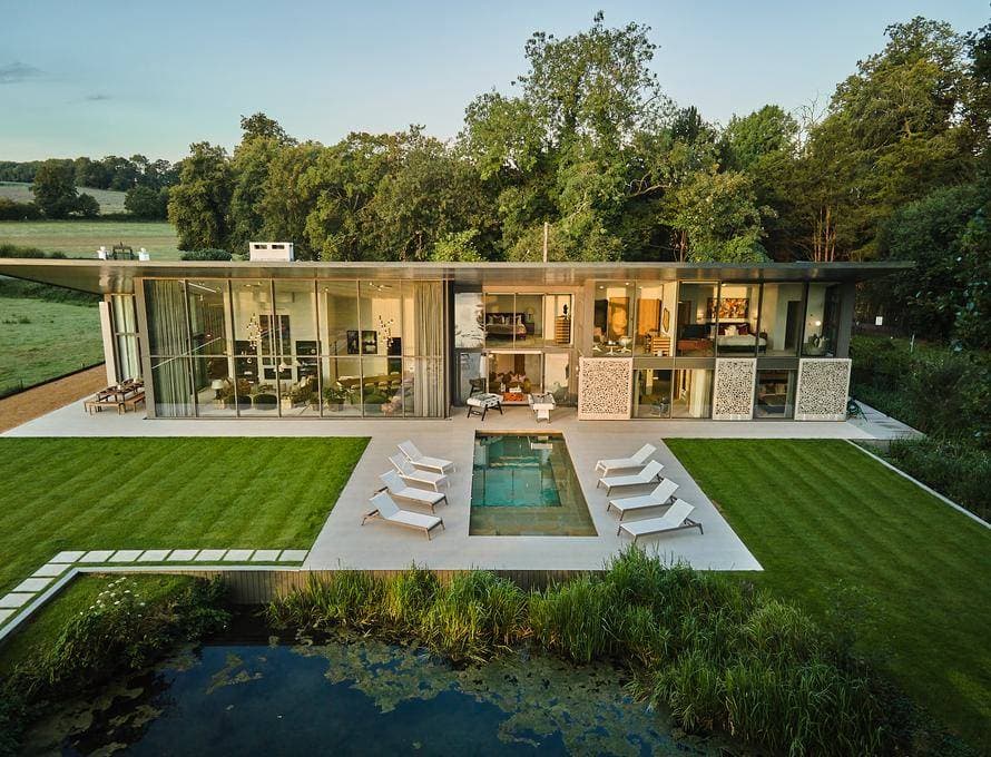 The Waterside Retreat 2