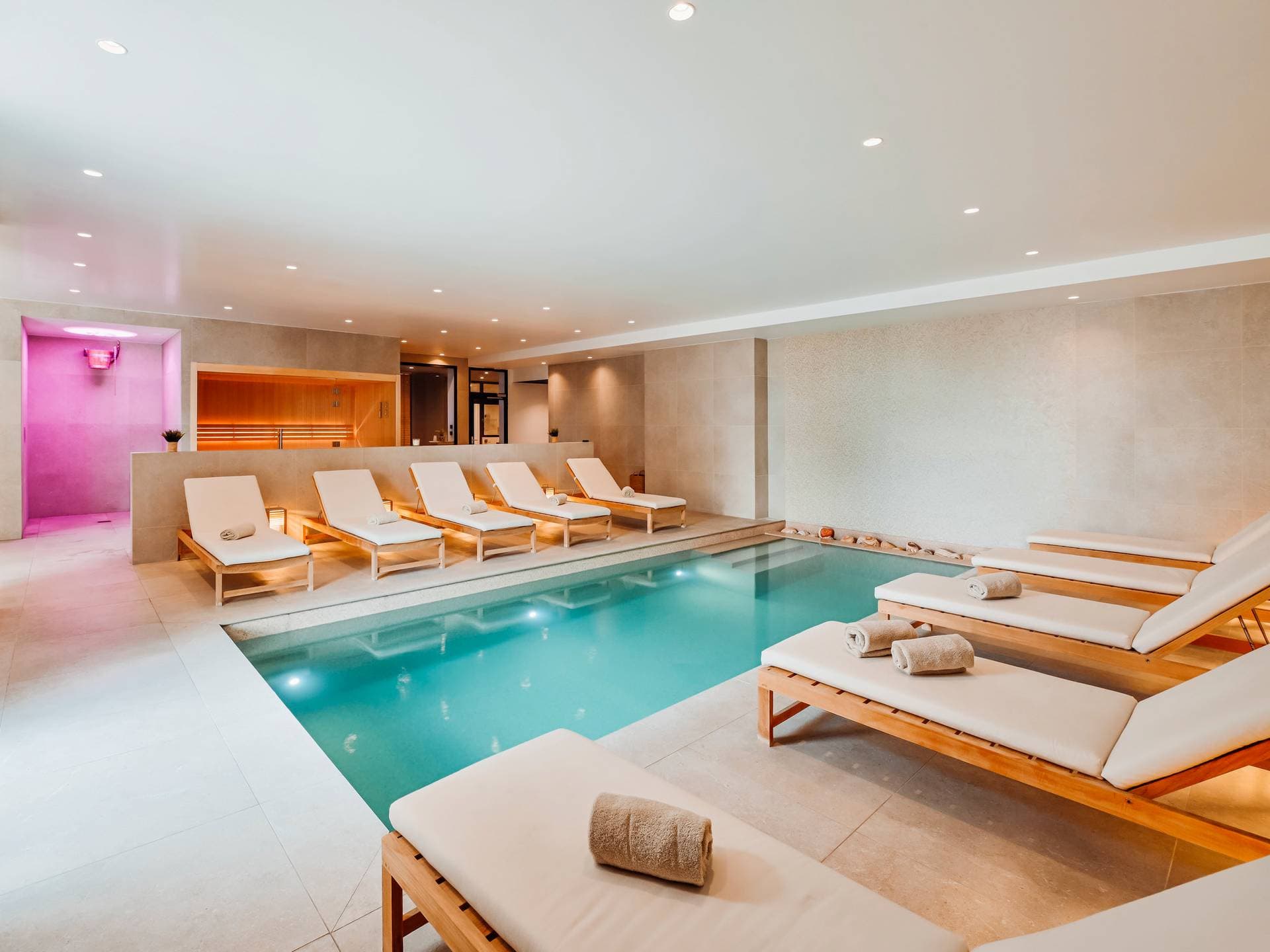 Mercure Avignon TGV & Spa 6