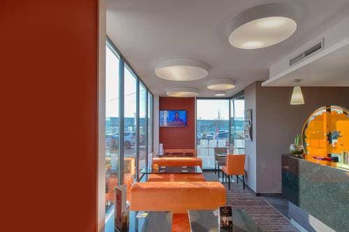 Orange Hotel La Louvière 7