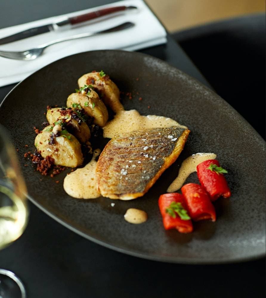 NEO – Bar & Restaurant 17