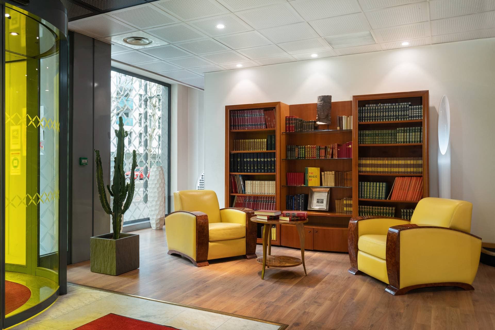 Hôtel Charlemagne by HappyCulture 8