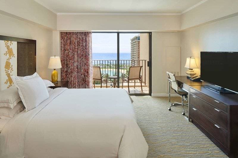 Hilton Grand Vacations Suites at Hilton Hawaiian Village 25