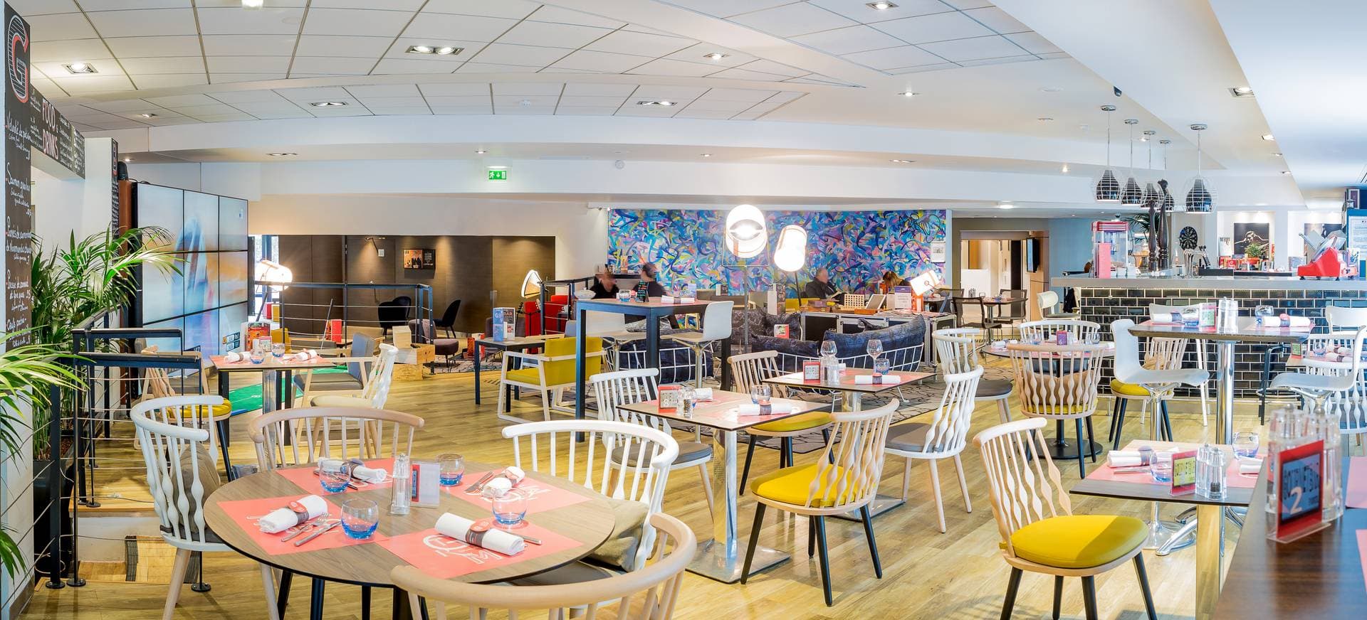 Gourmet bar