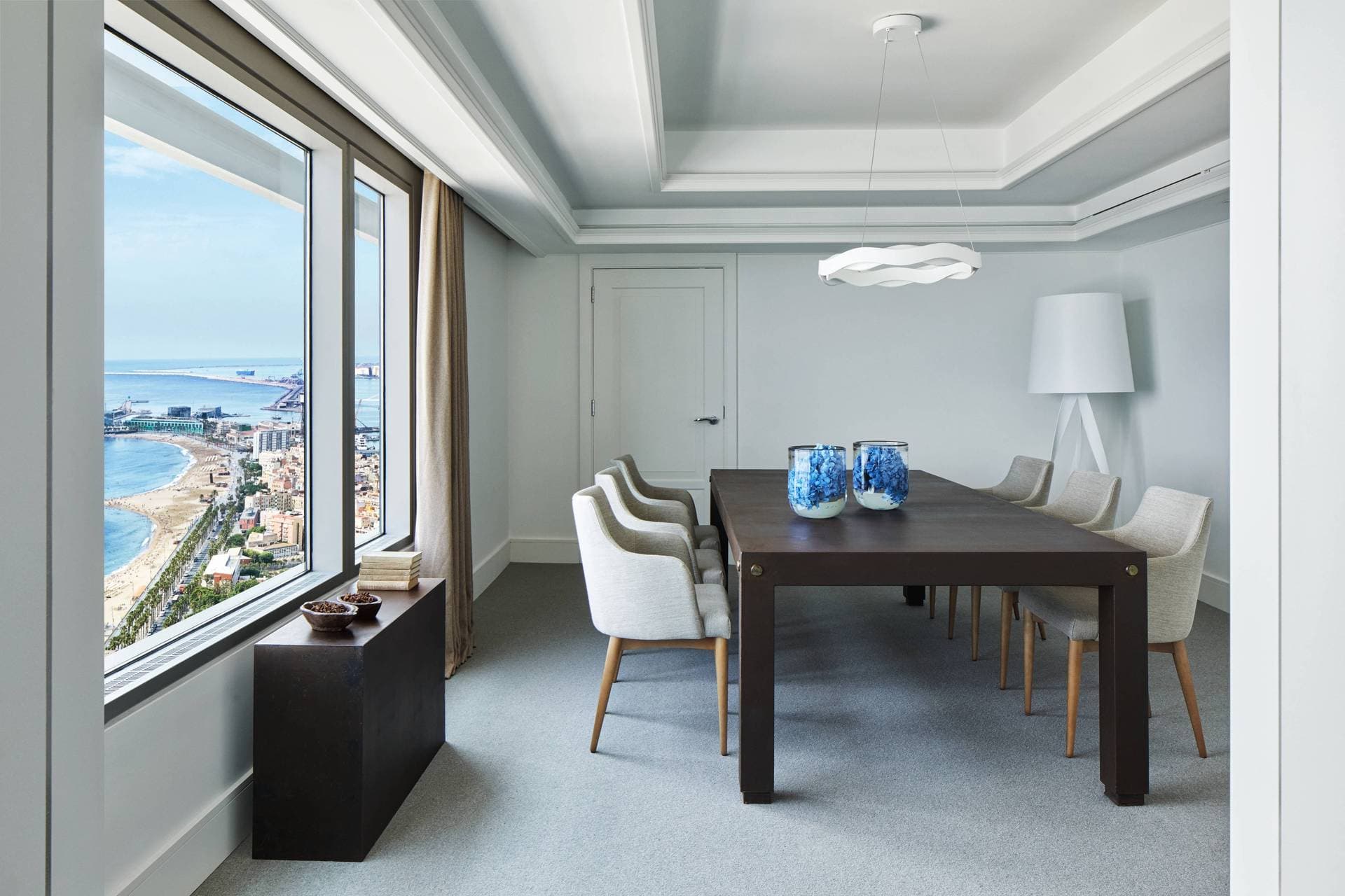Hotel Arts  26