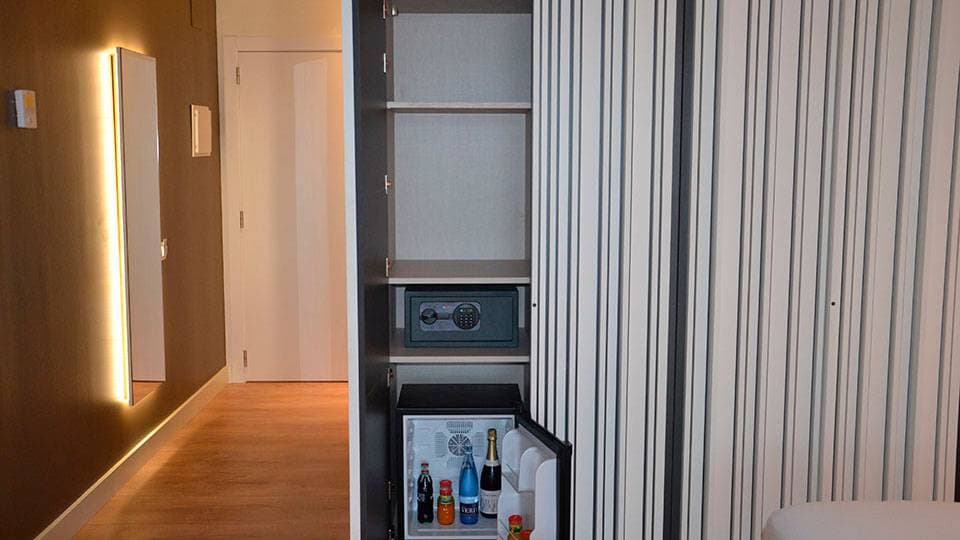 Hotel Brisamar Suites 25