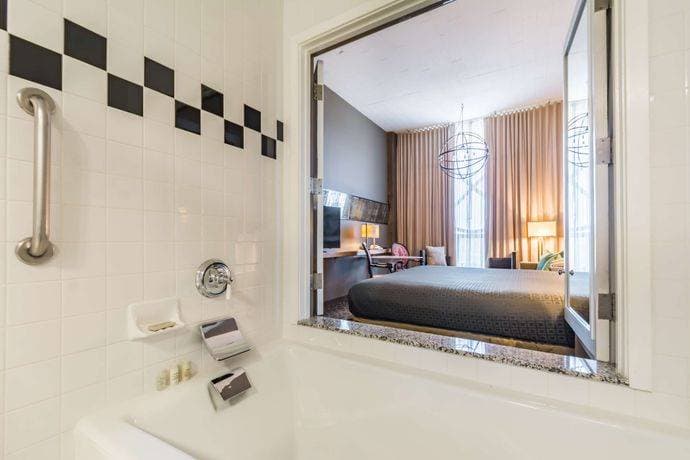 Proximity Hotel 19