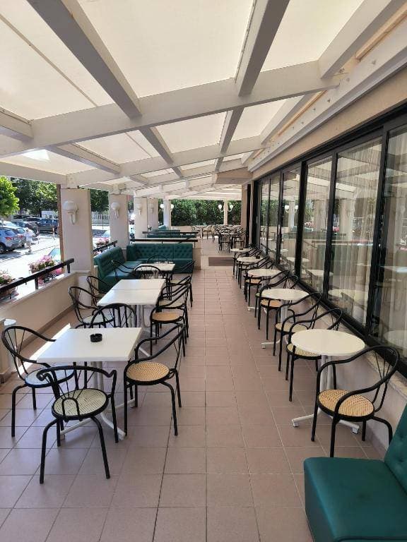 Hotel Turistica 5