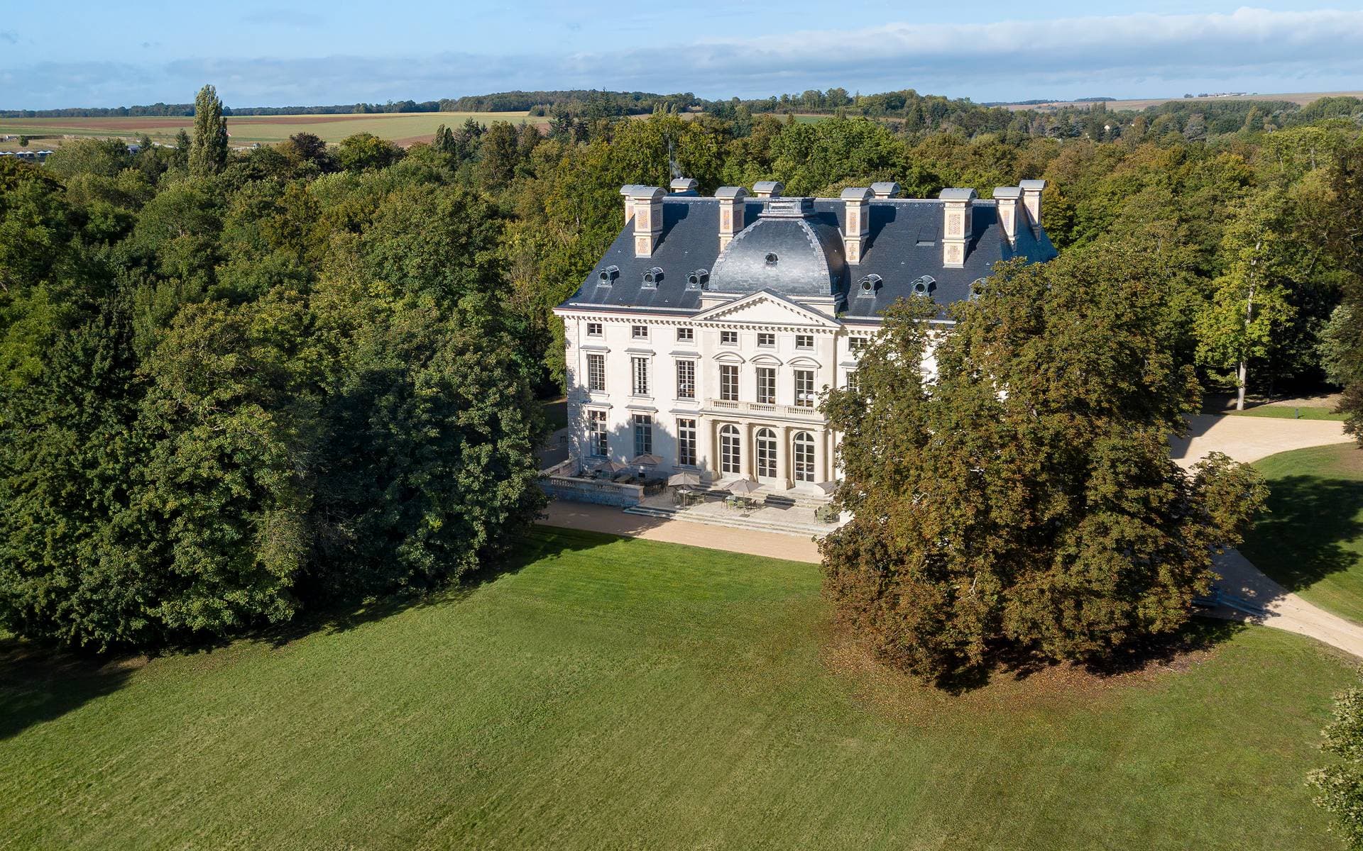 Châteauform' - Le Château de Herces 2