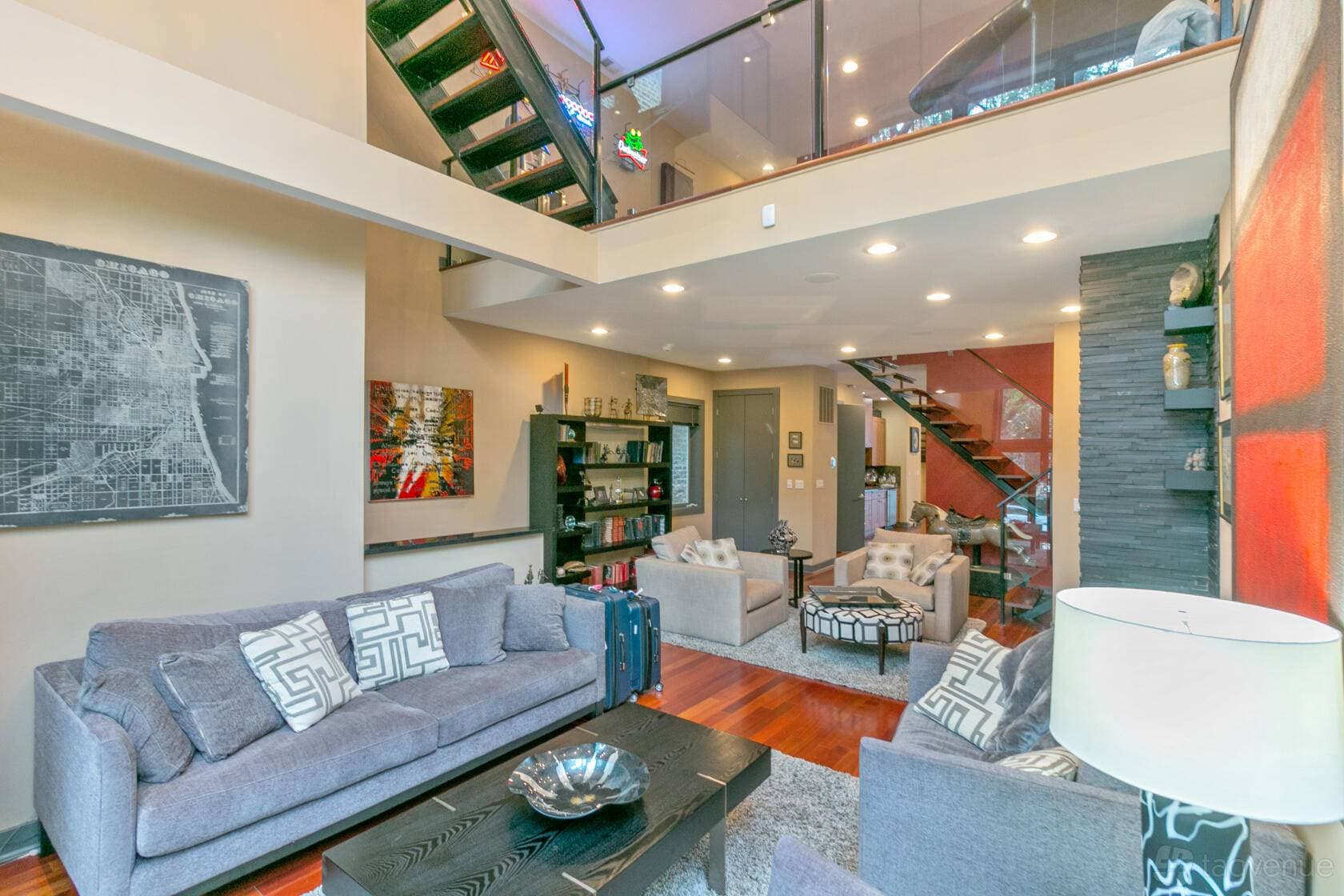Wicker Park Mansion 6