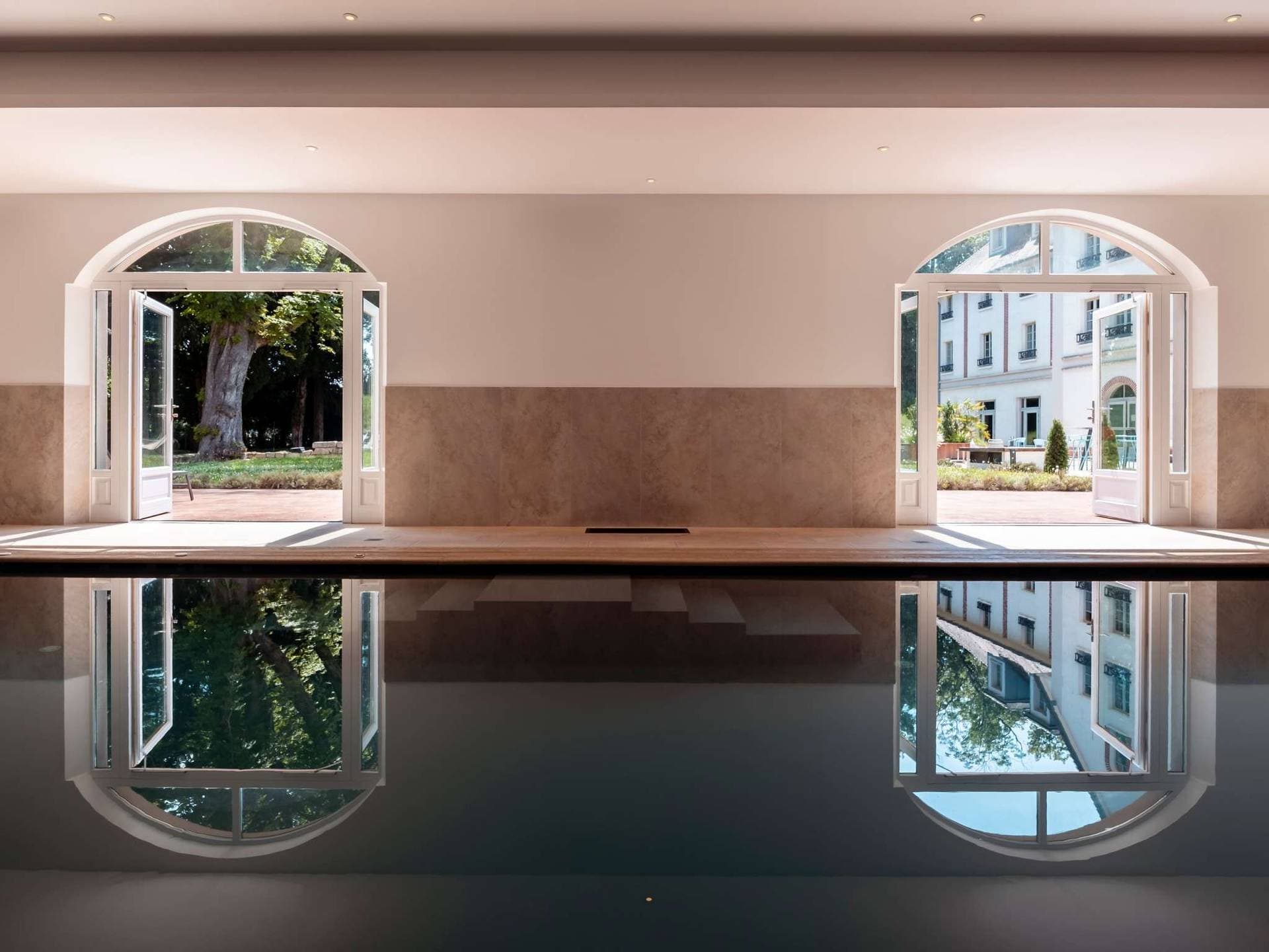 Mercure Maintenon 16