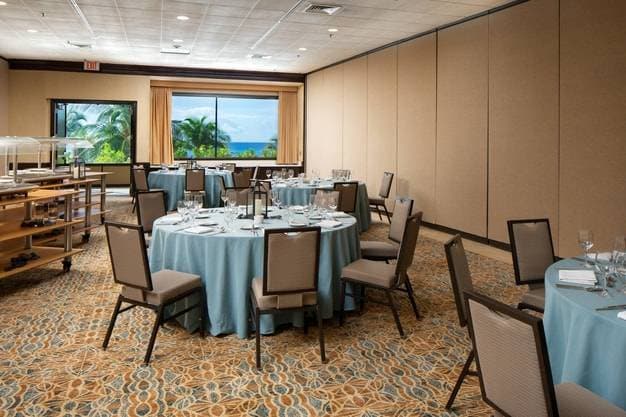 Sheraton Waikiki Beach Resort 15