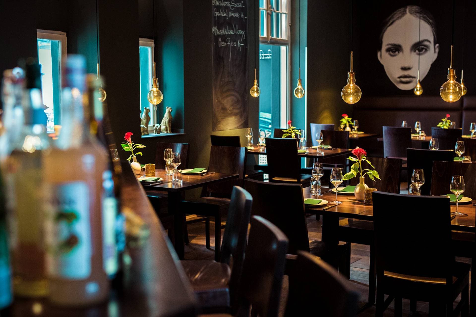 Bliss Restaurtant & Bar 6