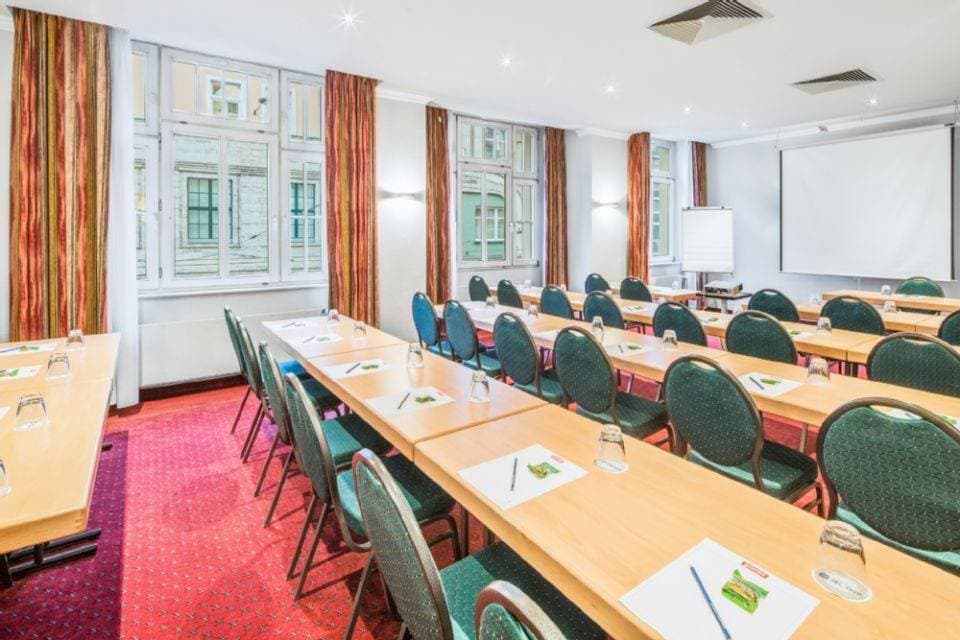 Best Western Plus Hotel Excelsior 25