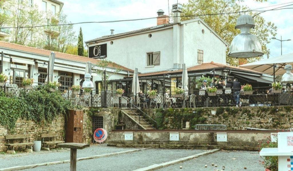 Le Capot 1