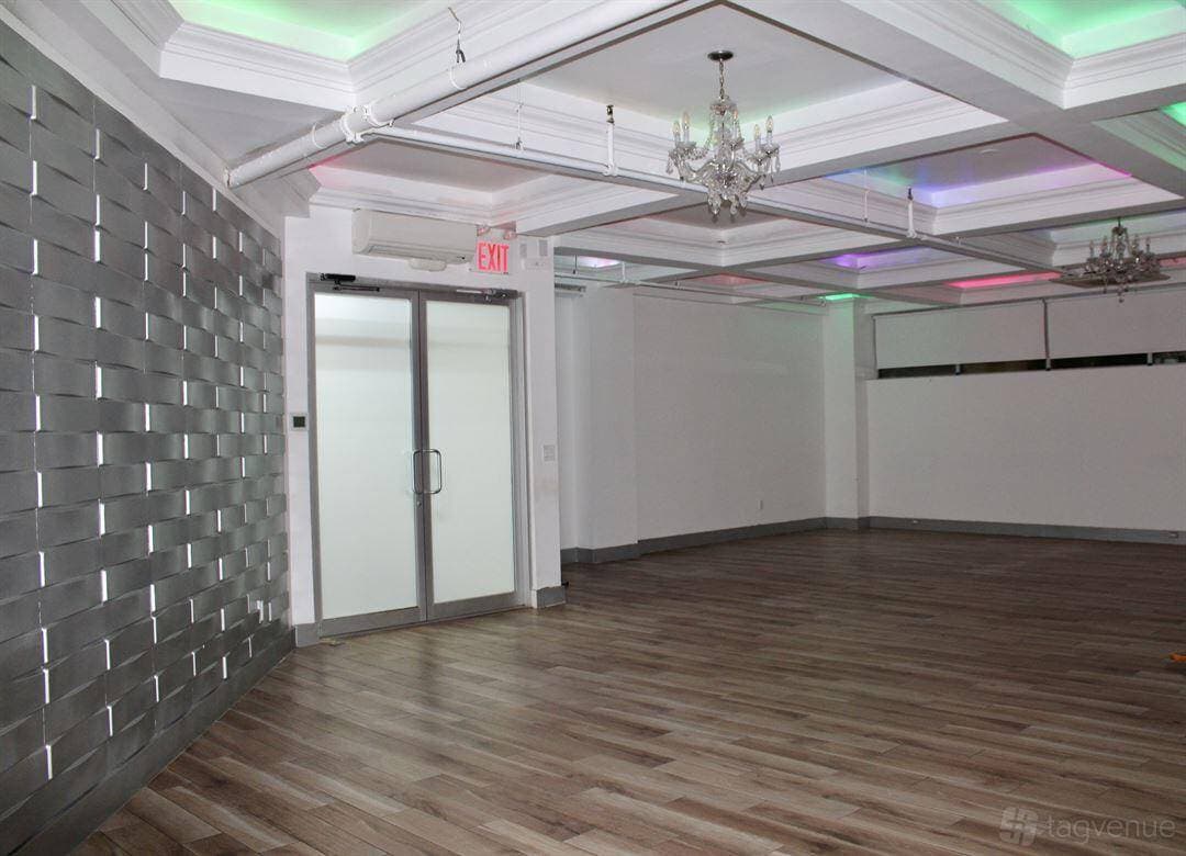 Suite 989 Events 4