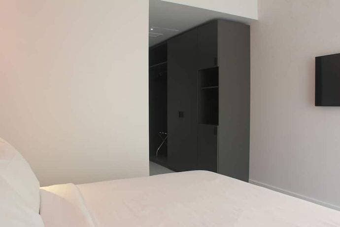Rednyx Hotel 21